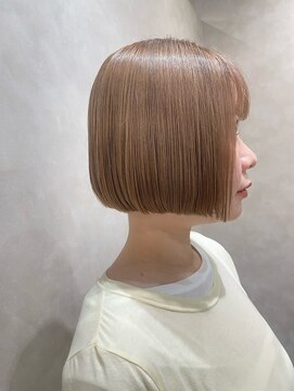 ジーナ 姪浜(Zina) ミルクティーミニボブ