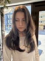 ワンエルディーケーヘアー(1LDK hair)&nbsp;外国人風ハイレイヤー顔周りカットレイヤーカット透明感カラー