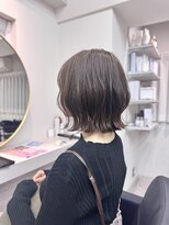 クアン(Cuan) 外ハネブラウンボブ