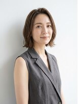 ティータ(teeta)&nbsp;【脱白髪染め】ナチュラルショート×上品エフォートレスボブ