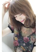 切りっぱなしボブ[mignon]くせ毛風ゆるふわ　重め小顔バング
