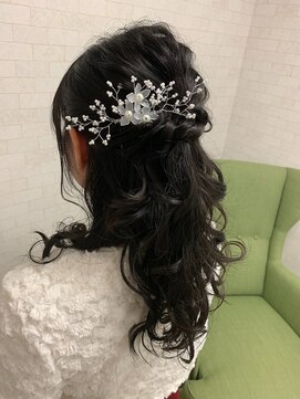 ルミエール(Lumiere) ハーフアップ