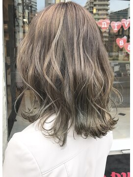 ウノプリール 茶屋町店(unopulir) 【unopulir永尾】グレージュハイライト☆大人可愛いロブstyle