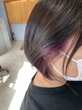 リヴィエル(Riviere) さり気なさが可愛いイヤリングカラー