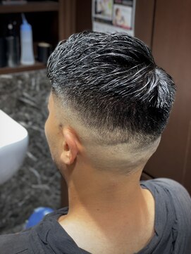 ヒロギンザ 八重洲店(HIRO GINZA) フェードカットかき上げヘアニュアンスマッシュサイドパート