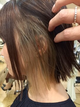 シャンプーボーイ インナー、カーキベージュ