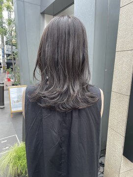 デイジー(Daisy) 天神 大名 髪質改善 レイヤー グレージュ