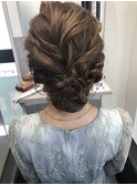 お呼ばれヘアー アップスタイル