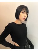 黒髪ぱっつんミニボブ切りっぱなし