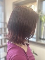 ヤドリギ(yadorigi)&nbsp;清澄白河美容院yadorigi外はねボブ