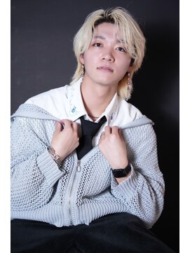 ノーリミット(No Limit) 『メンズ梅田美容室』王道センターパートウルフ