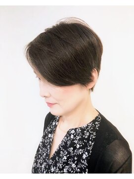 クレマチス(Clematis) 品格のある大人ショートは、いかがでしょうか？