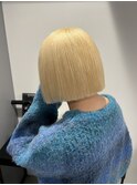 ブロンド× ボブ