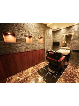 【全席個室/女性スタイリスト多数】ヘアからフェイシャルエステまでトータル提案[表参道/表参道駅]