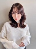 韓国レイヤー　くびれレイヤー　韓国前髪　小顔　ベージュカラー