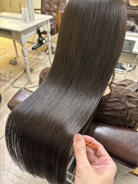 アーレル(Arlel) 【Arlel池袋】髪質改善トリートメントで-５歳の艶髪へ