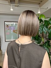 ヘアー ビジン(HAIR Bijin)&nbsp;ミニボブ　ショートボブ　デザインカラー　ハイライト