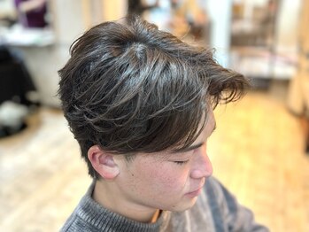 オリジンバイティアラ 横浜桜木町(ORIGIN by TIARA)の写真/【垢抜け特化】忙しい学生さんも簡単にセットできる垢抜けスタイルを提案◎