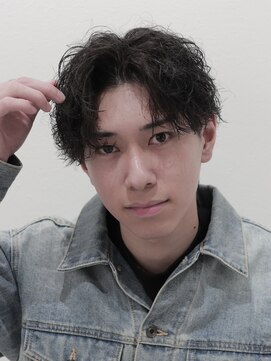 ルーストデラックス 京都河原町三条(ROOST dx) MEN’S HAIR/波巻ツイストスパイラル/フェザーパーマ/京都河原町