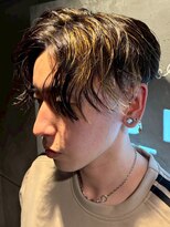 ディスイズバーバー(THIS IS BARBER)&nbsp;センターパート マッシュ ツーブロック メッシュカラー【札幌】