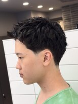 グルーマーズクレッジ 渋谷店(GROOMER/S CREDGE) men's/メンズ/刈り上げセンターパート/フェザーパーマ/渋谷