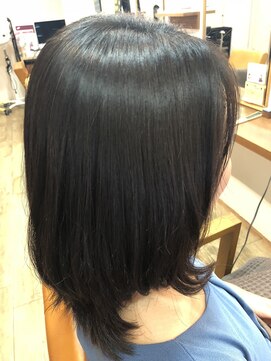 ノーティス(noTice) 20代30代40代スタイリング楽♪ヘルシー外ハネ小顔ネオウルフ