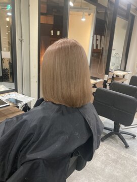 ラフ 難波店(LAFF) #黒髪#ボブルフ#ネビージュ#小顔#ワンレン