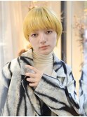 金髪/ハイトーンカラー/マッシュショート/ウルフ/SOLセンター南