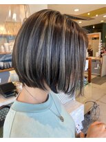 アース オーセンティック 高松レインボーロード店(EARTH Authentic)&nbsp;白髪ぼかしハイライト