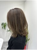 白髪ぼかし/ミディアムレイヤー/ショート/博多
