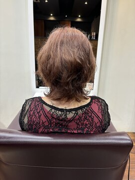 オーガスト ヘア ネイル(AUGUST hair nail) くせを活かしたカット+カラー