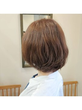 ヘアーゾーン ハチマルハチ 登戸駅前店(Hair Zone 808) ゆるふわパーマボブ