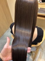 ソウスシア(SOURCE cia)&nbsp;ブリーチなしミルクティーブラウンメテオカラー【佐藤和弥】