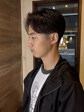 デューヘアー(due hair) 刈り上げセンターパート