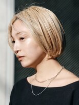 ソワネ 表参道(soigne)&nbsp;表参道白髪ぼかしレイヤーボブウルフショートヘアベージュ40代