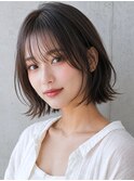 チョコブラウンのフェイスラインボブ