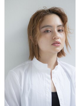 ミエルヘアーエスト 新宿店(mielhair est) きりっぱなしかき上げボブ【新宿】