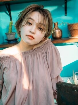 ディバイン ティエドゥール お花茶屋(divine tiedeur) シースルーブロンズショート