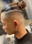 ハイスキンフェードマンバン　バーバースタイル