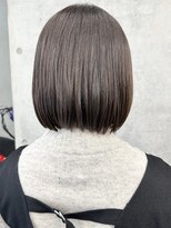 モリオ(morio)&nbsp;＊顔周りレイヤーミニボブ軽めボブディ耳かけボブ前髪30代40代3