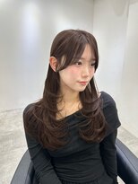 ヴィオットバイサロン(Viot by Salon)&nbsp;前髪ありグレージュ似合わせカット韓国ウェーブミディアム銀座