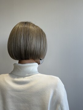 ソランテ(SOLLANTE) ハイトーンが可愛い☆ショートヘア