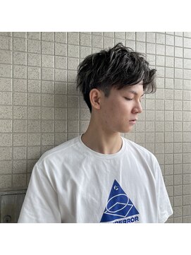 イツモノトコロ(kami to zakka) 【イツモノトコロ】ハイライトフェザーパーマ