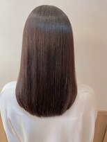 ユキオグループ グラン(yg GRAN)&nbsp;◎オリーブグレー×韓国風レイヤーカット◎黒髪小顔