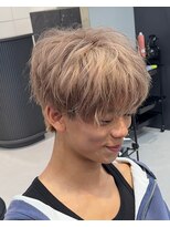 テンバイリップスヘアー(TEN by LIPPS hair)&nbsp;ミルクティーベージュラウンドマッシュツーブロック高円寺