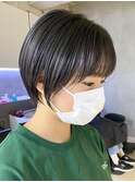 ショートヘア顔周りレイヤーブリーチダブルカラーショートボブ