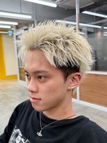 ルースト 南堀江店(ROOST) 刈り上げセンターパート/波巻きツイストスパイラル/南堀江