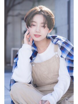 エイミー(Aimee) Aimee ハンサムショート×3Dシフォングレージュ