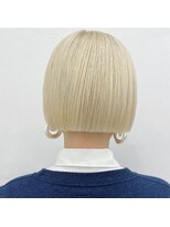 クク(QUQU)&nbsp;ホワイトブロンドのに似合わせ。