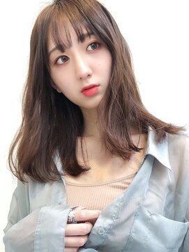 アイティー バイ アルバム 浦和店(IT by ALBUM) ゆるウェーブ_マロンベージュAラインボブかきあげロング_98038